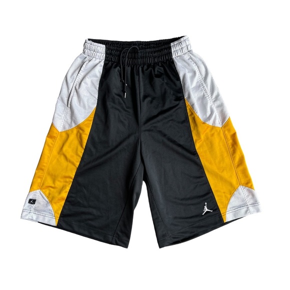 Jordan Other - Jordan basketball shorts men’s size medium athletic short gold black white